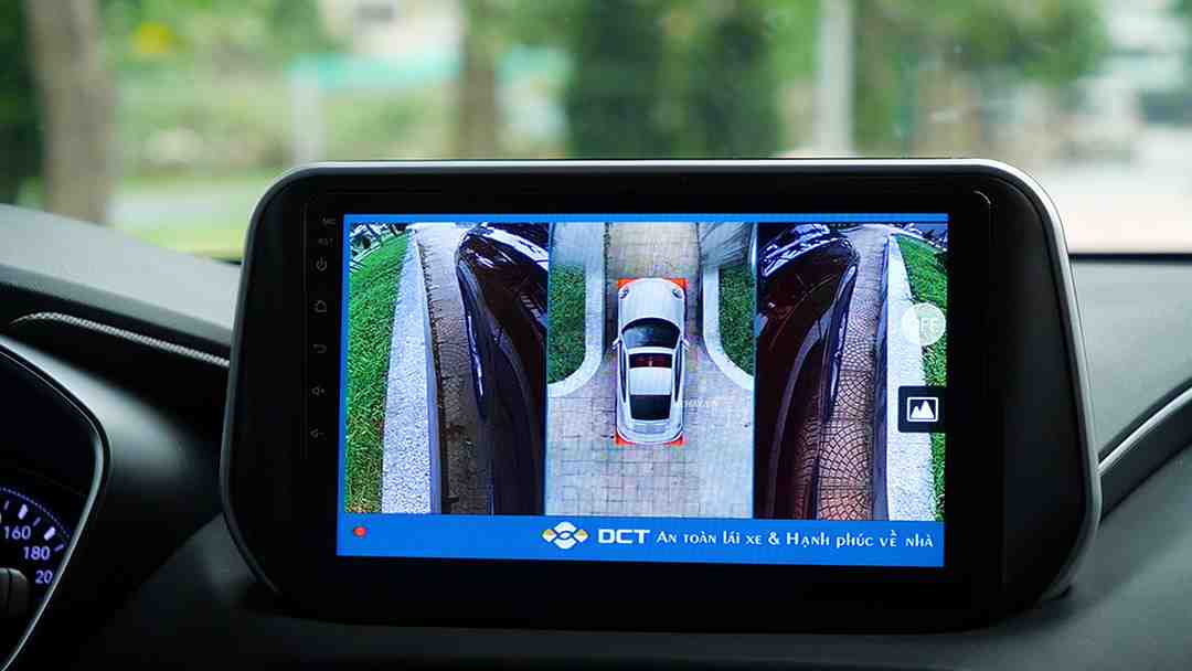 Camera 360 ô tô được chế tác bằng các công nghệ cao